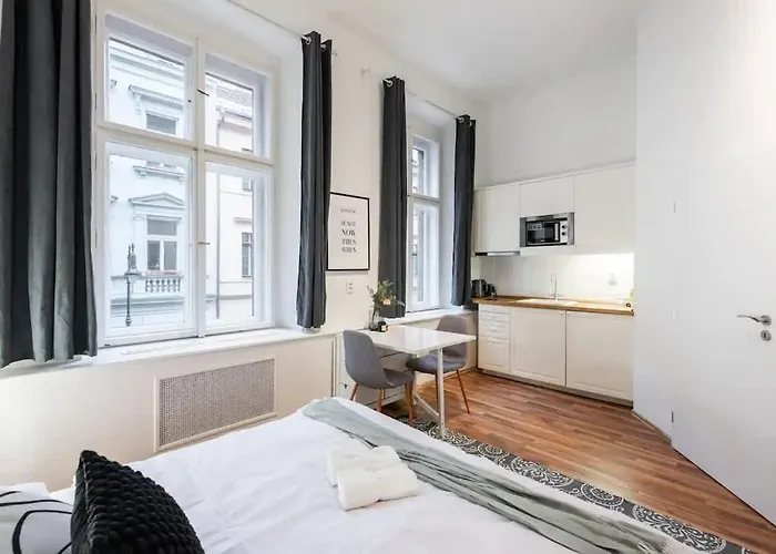 Appartamento Friendly For Two Old Town Praga